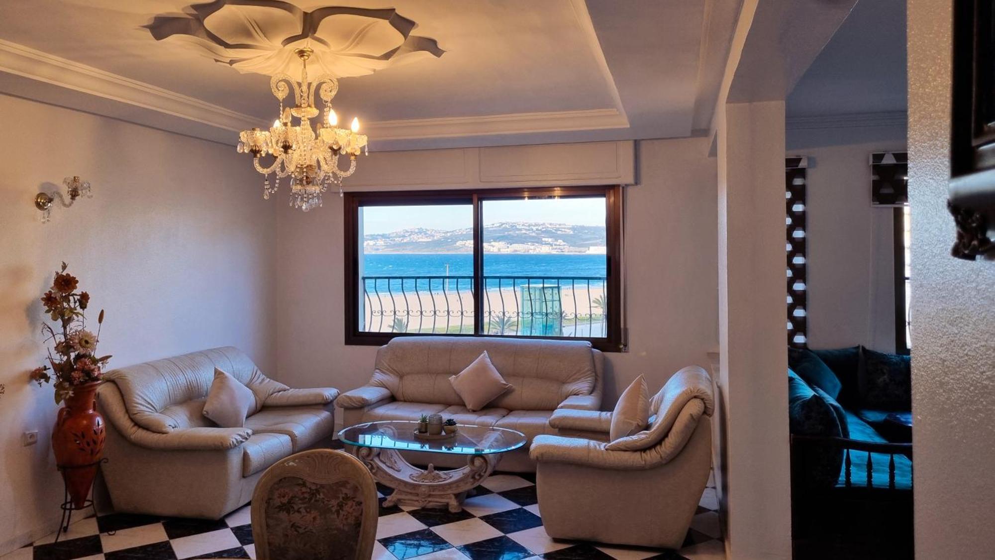 Luxury Sea And Marina View Apartment Tanger Buitenkant foto